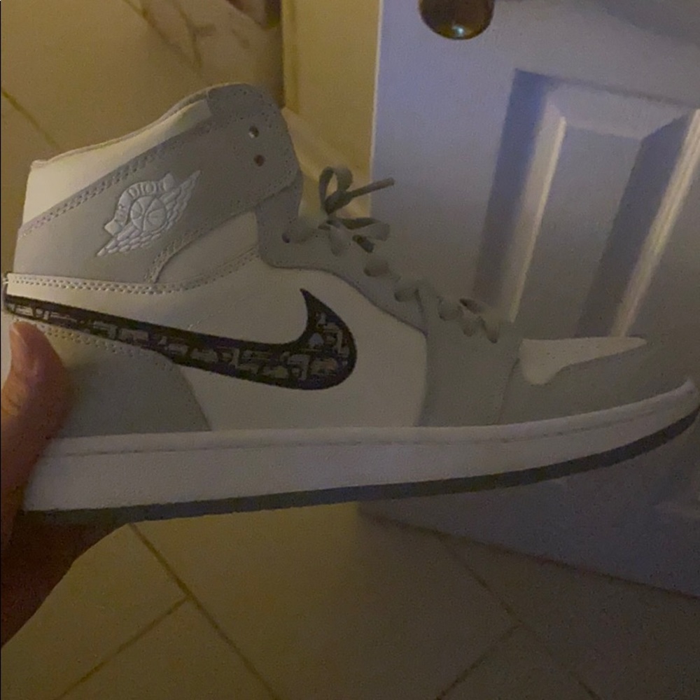 Air Dior Jordan 1s